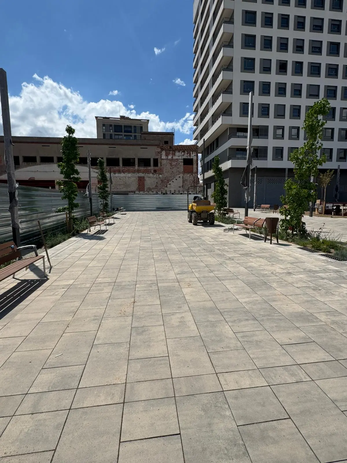 Urbanització exterior amb paviment Breinco
